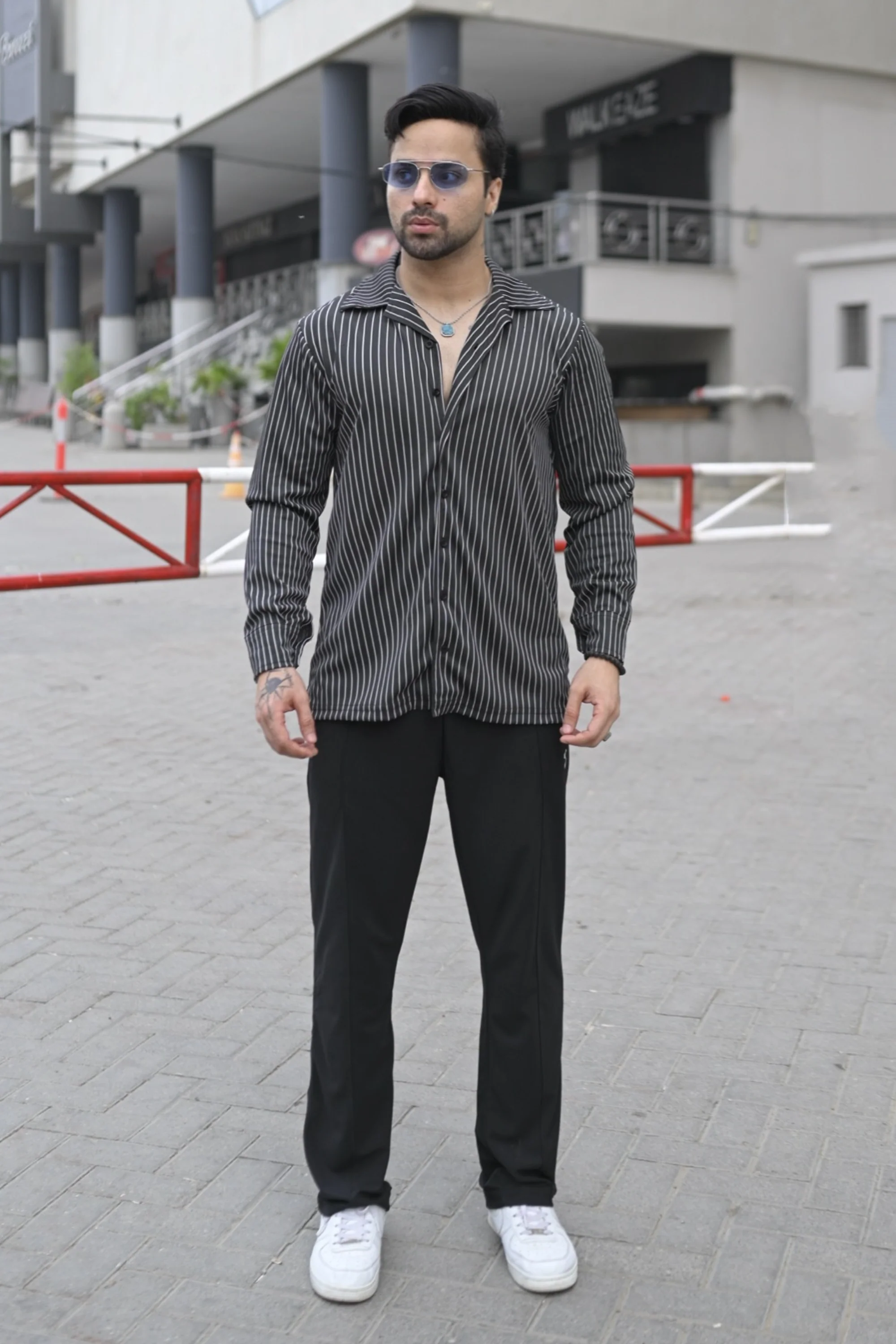 Spd PeakLine Tracksuit - Image 2